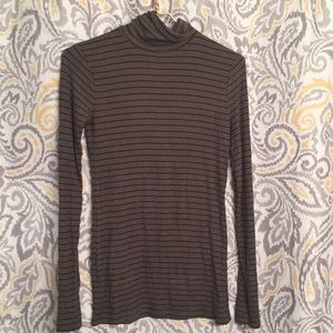 Green Striped Turtleneck Long Sleeved Shirt